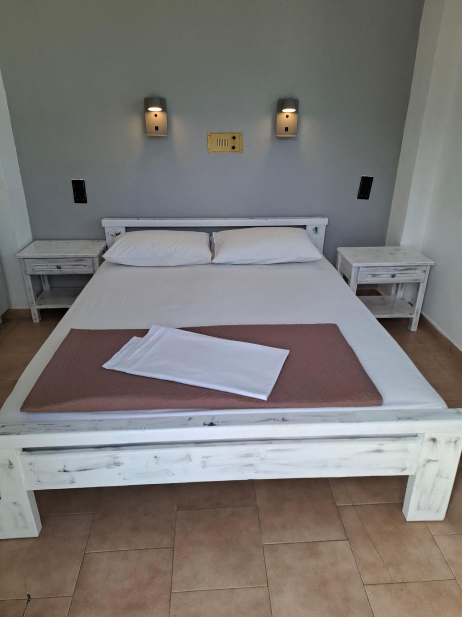 Ostria Hotel Agia Galini Exterior foto
