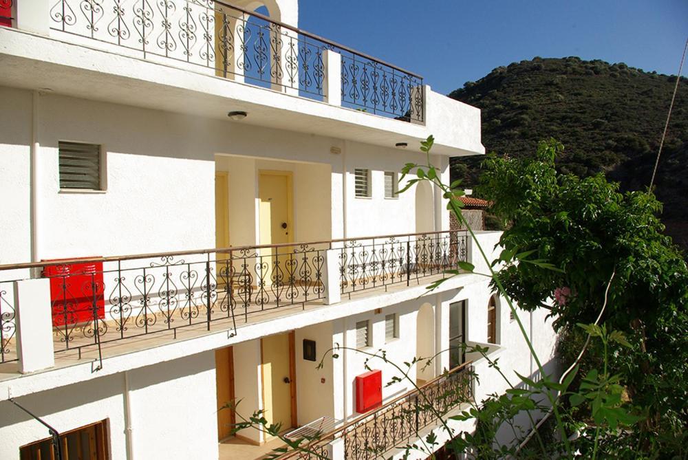 Ostria Hotel Agia Galini Exterior foto